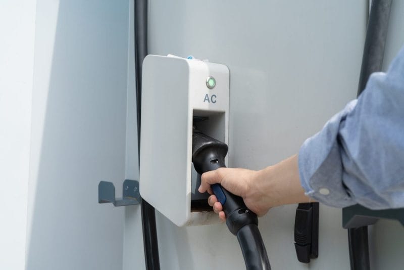 - KH Auto ApS - Forskellen på AC- og DC-opladning: Hvad betyder det for dig som elbilsejer? - KH Auto ApS - Forskellen på AC- og DC-opladning: Hvad betyder det for dig som elbilsejer?